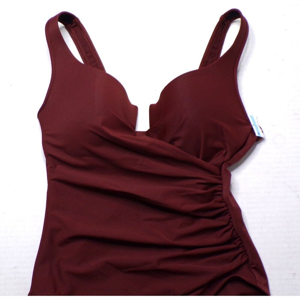 🆕 MIRACLESUIT Must Have Escape Slimming One Piece Swimsuit 12 Brown - Picture 6 of 9